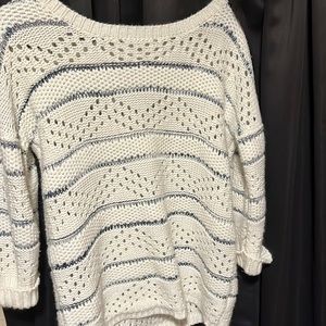 Soft medium length sleeve sweater